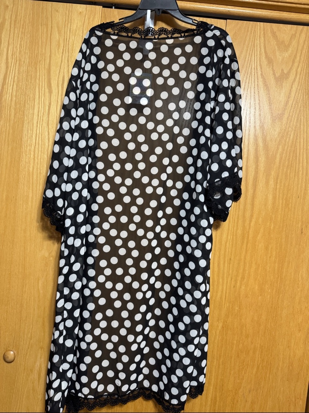 LuLaRoe Black with White Polka Dots Chloe Kimono - Picture 4 of 5